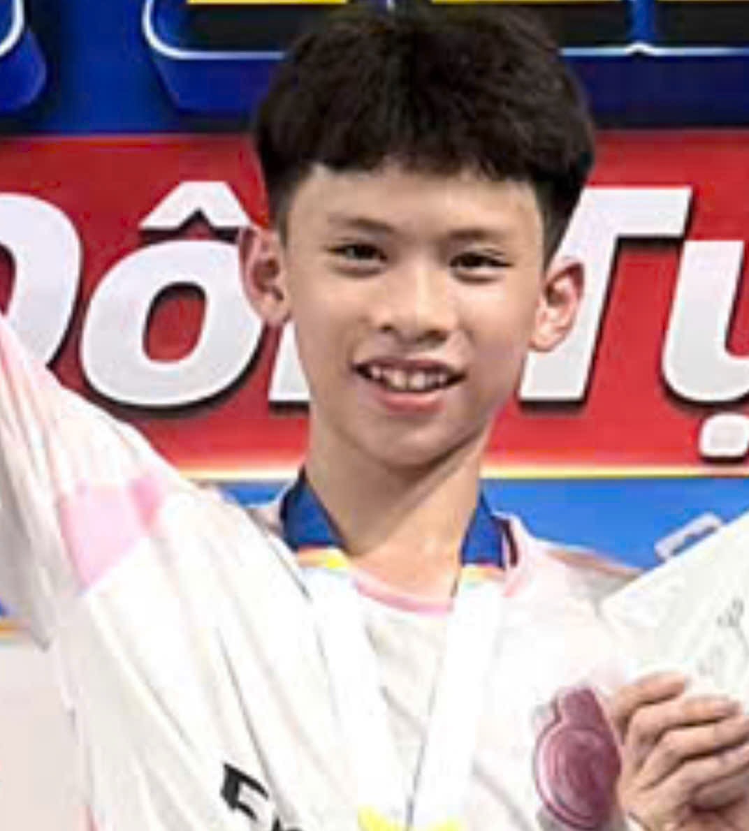 Ken nhỏ 